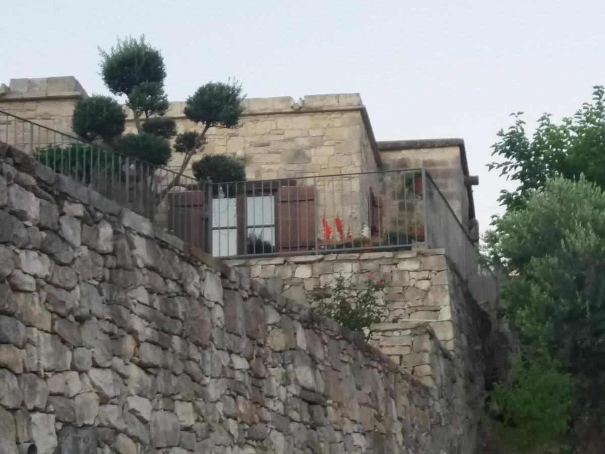 Fyti Georgia'S House Bed & Breakfast エクステリア 写真
