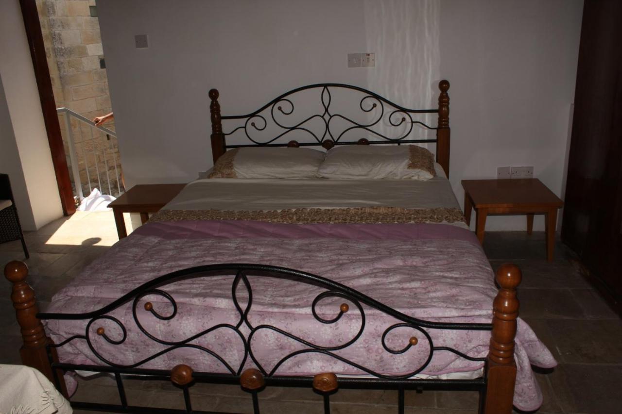 Fyti Georgia'S House Bed & Breakfast エクステリア 写真